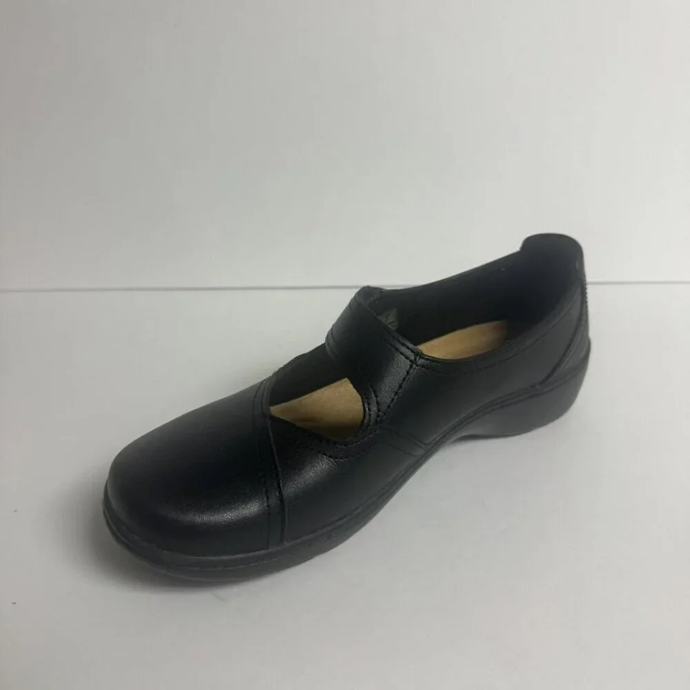 Clark’s Womens Cora Ease Slip On Black Size 7.5W